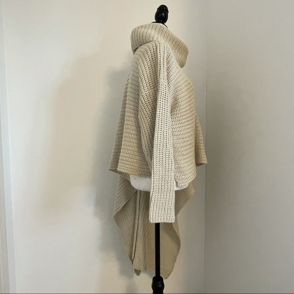 CLOTH cotton blend asymmetrical sweater - Picture 4 of 6